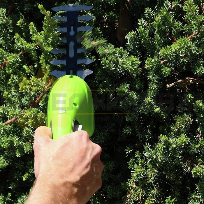 Акумулаторна ножица за храсти и трева GreenWorks 2GS - 