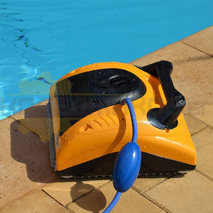 Робот за почистване на басейни DOLPHIN W 20 - 