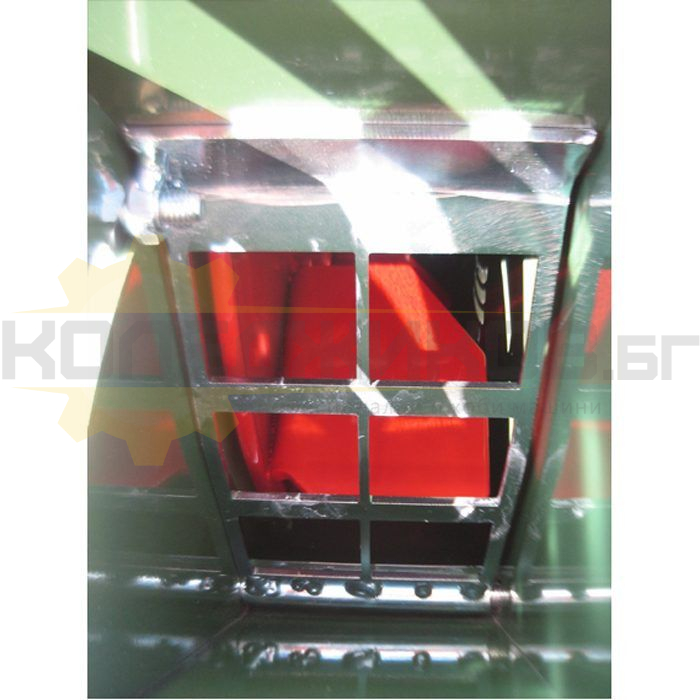 Професионална дробилка за клони NEGRI R95BHHP55GP, 5.5 к.с., 70 мм, 4 куб.м/ч - 