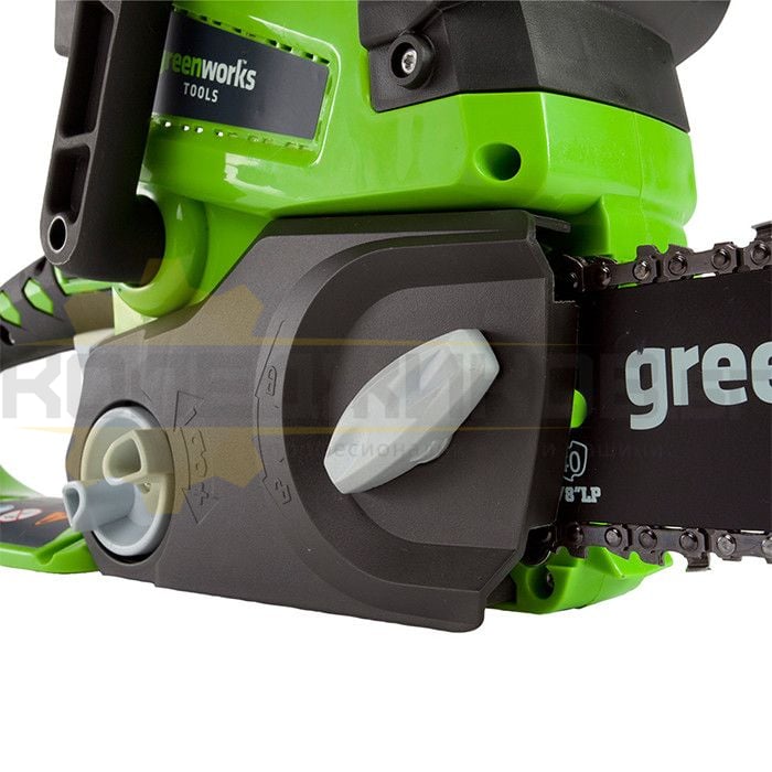 Акумулаторна резачка за дърва с батерия и зарядно GreenWorks G24CS25K, 24V, 2.0Ah, 25 см - 